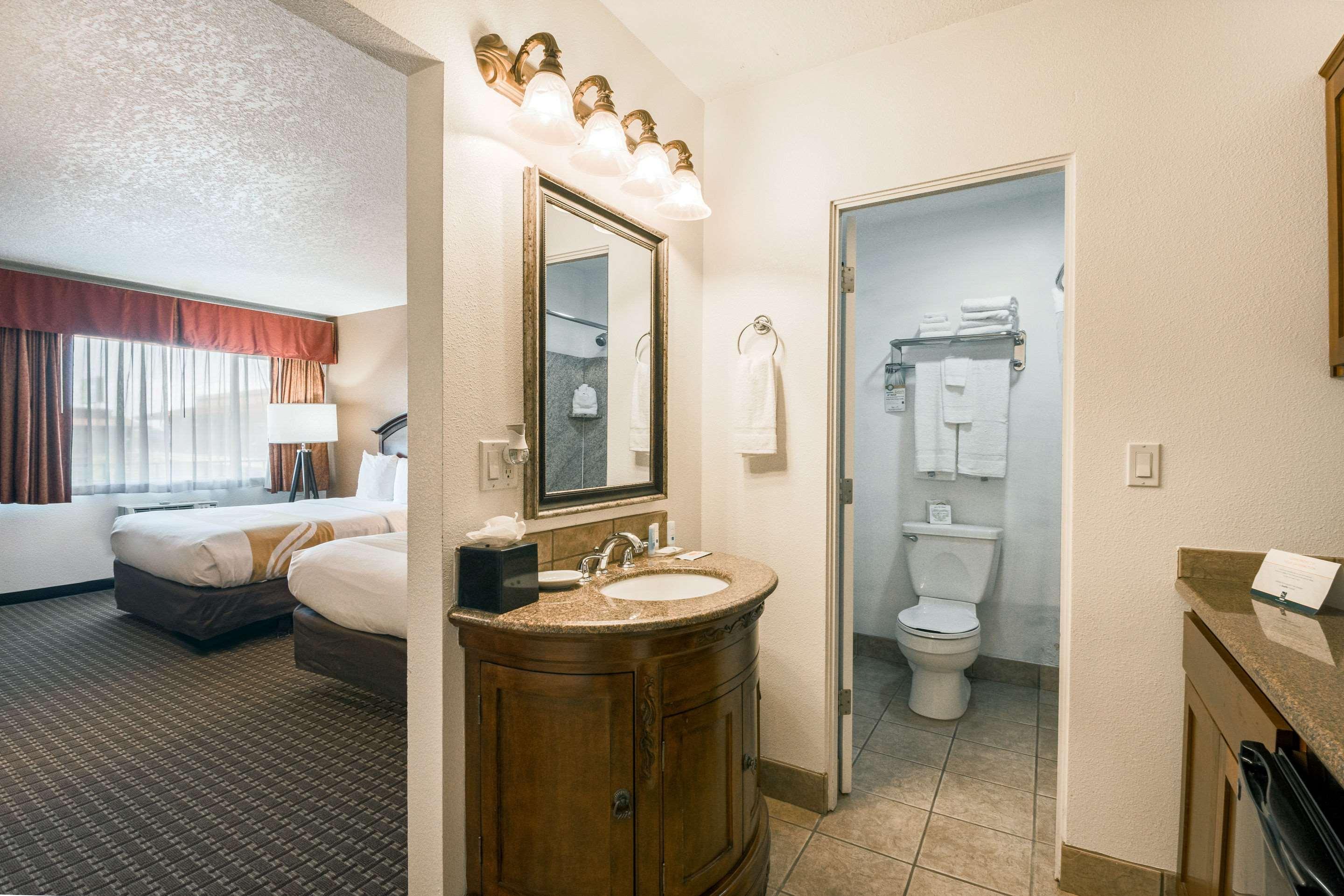 Quality Inn & Suites Airport Portland Dış mekan fotoğraf