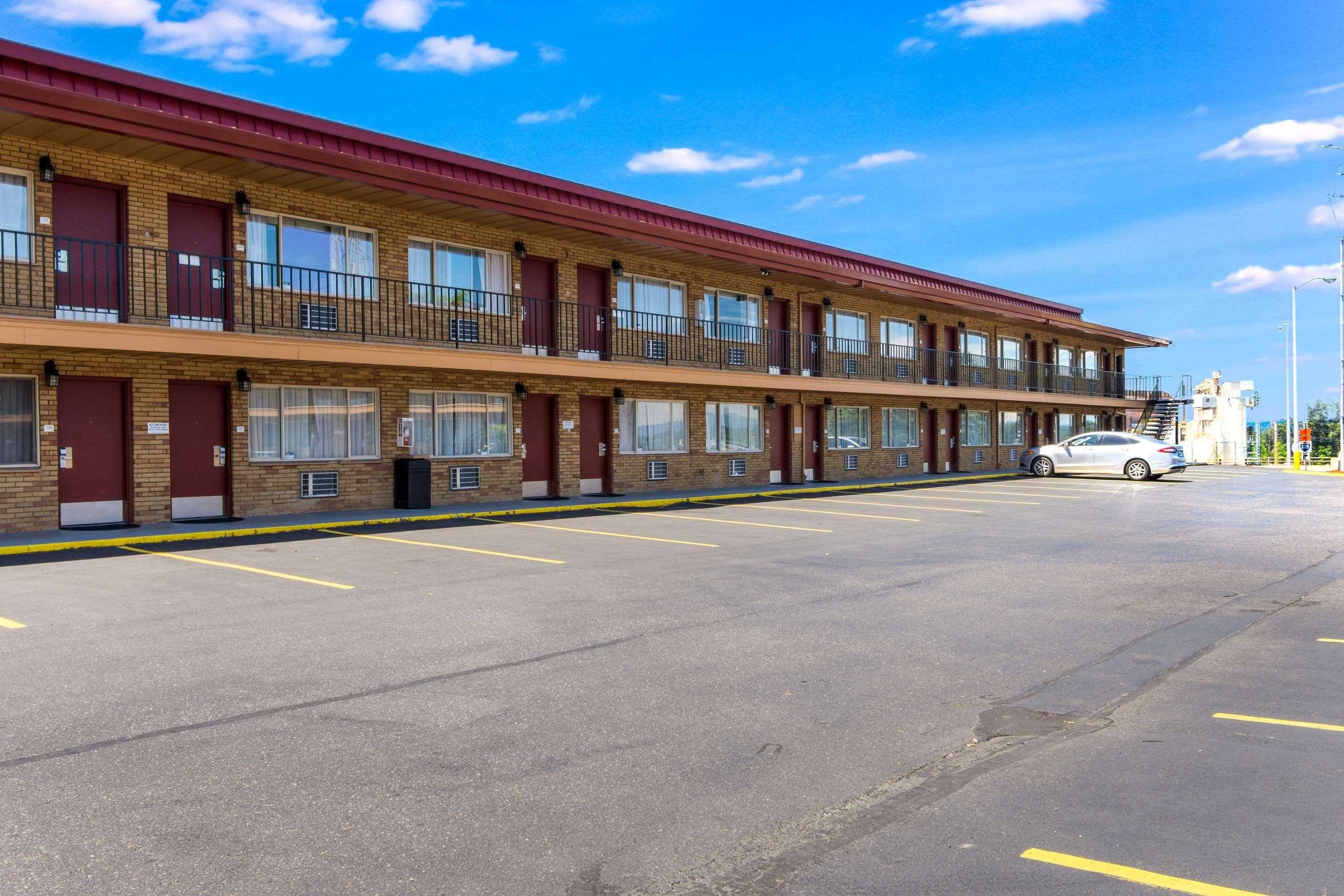 Quality Inn & Suites Airport Portland Dış mekan fotoğraf