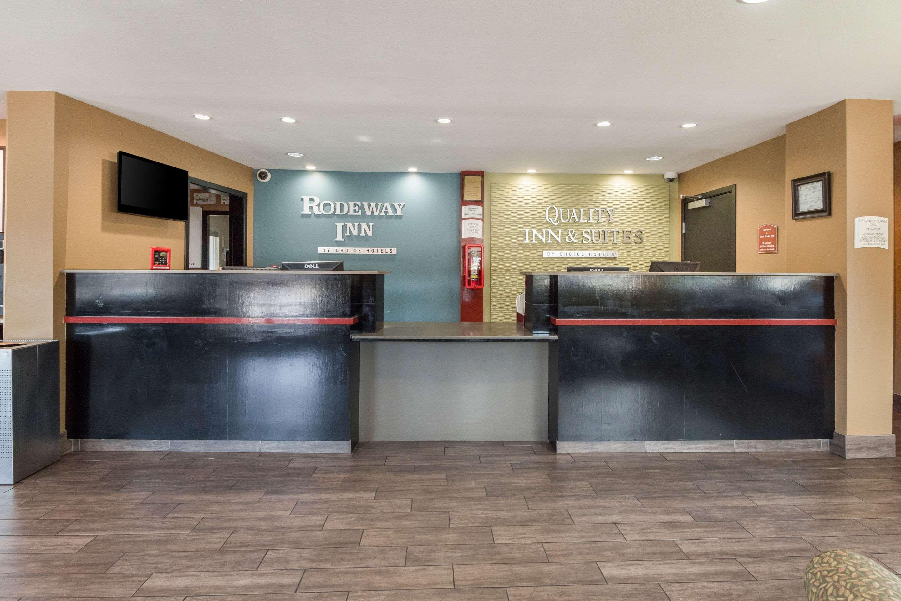 Quality Inn & Suites Airport Portland Dış mekan fotoğraf