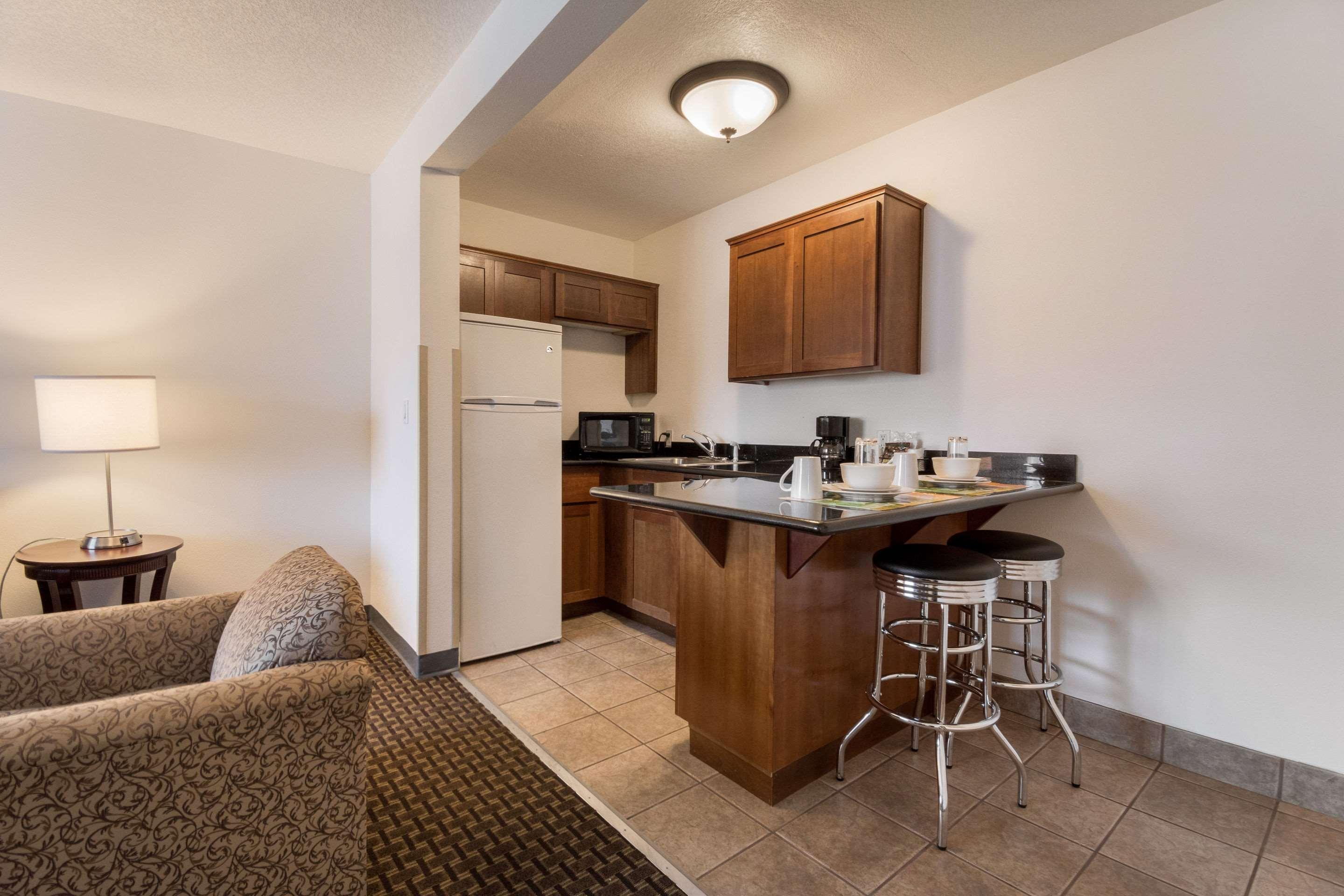 Quality Inn & Suites Airport Portland Dış mekan fotoğraf