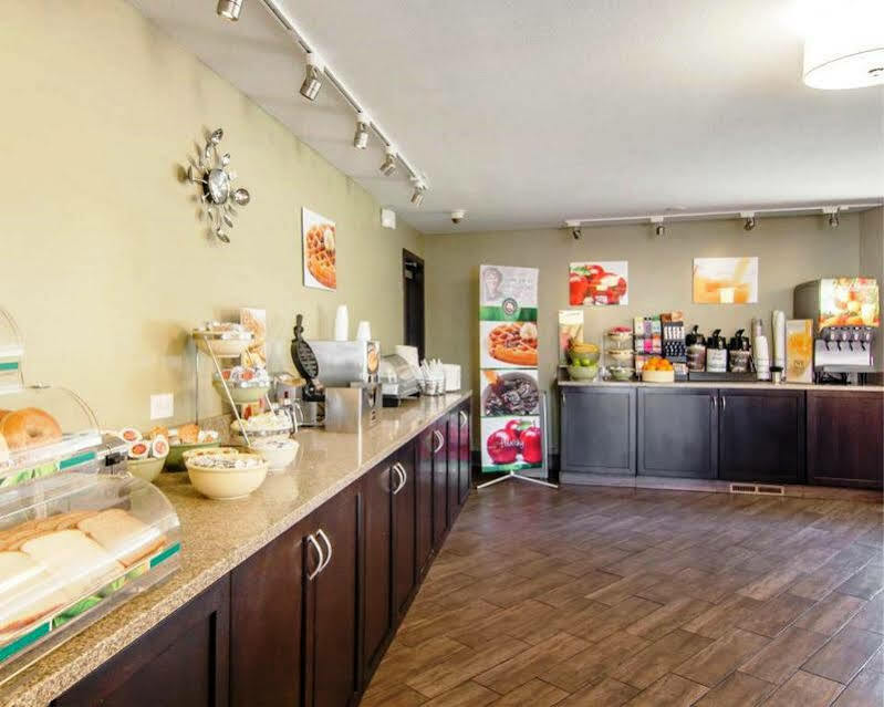 Quality Inn & Suites Airport Portland Dış mekan fotoğraf
